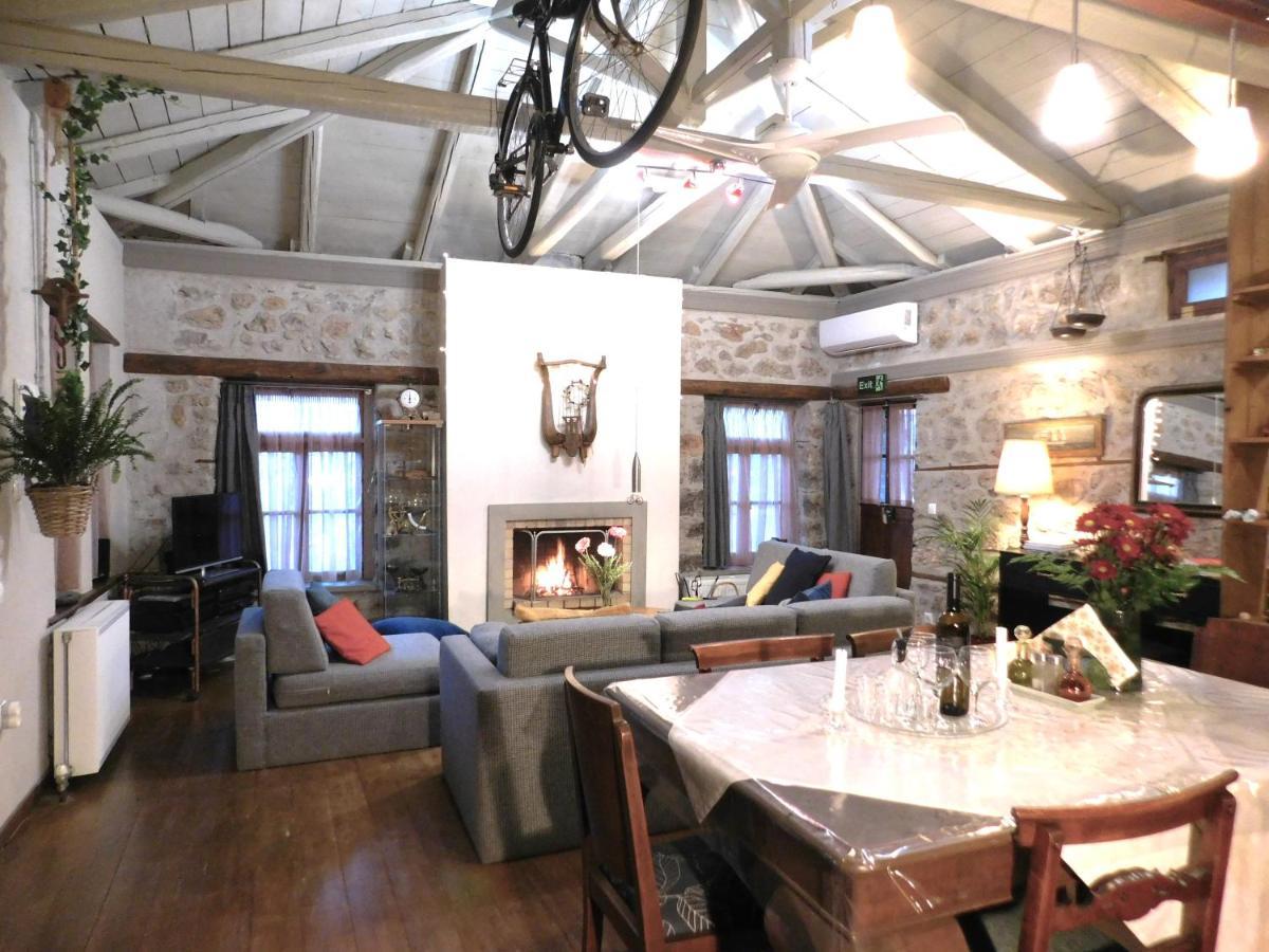 Agoriani Art Suite - 4 Seasons' Natural Living Lilaia ภายนอก รูปภาพ